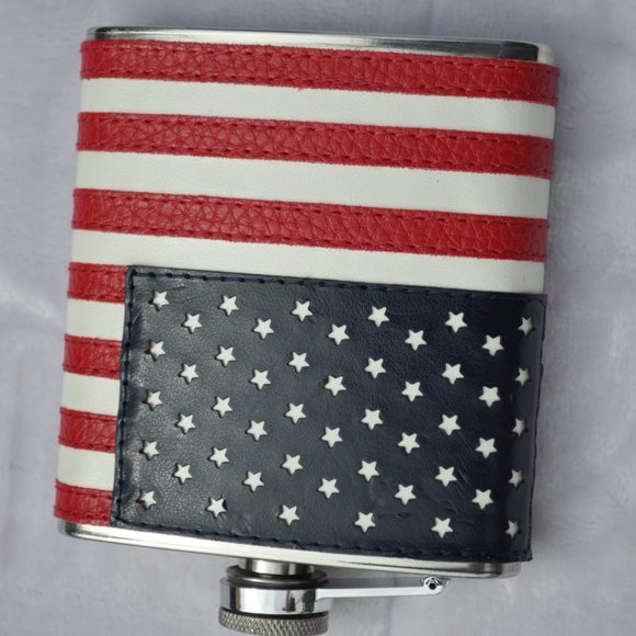 Stainless Steel Hip Flask, American Flag Flask Leakproof with Funnel, Army Flask - Picture 2 of 6